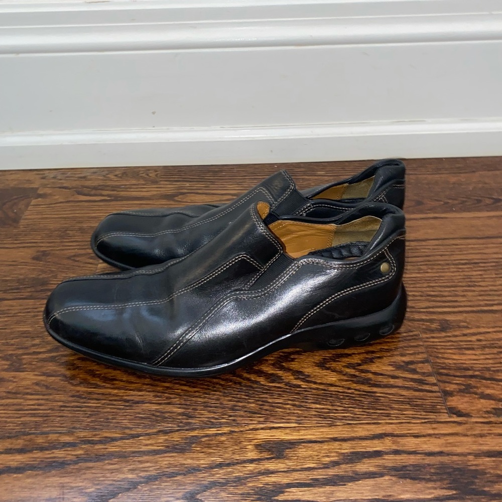 Black shoes